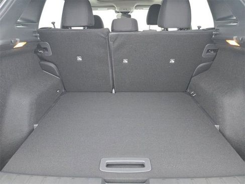 New 2026 Nissan Kicks SV w/ SV Premium Package image 22