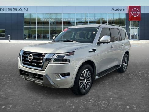 Certified 2024 Nissan Armada SL AWD/4WD image 1