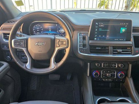 Used 2023 Chevrolet Tahoe Z71 w/ Z71 Off-Road Package AWD/4WD image 16
