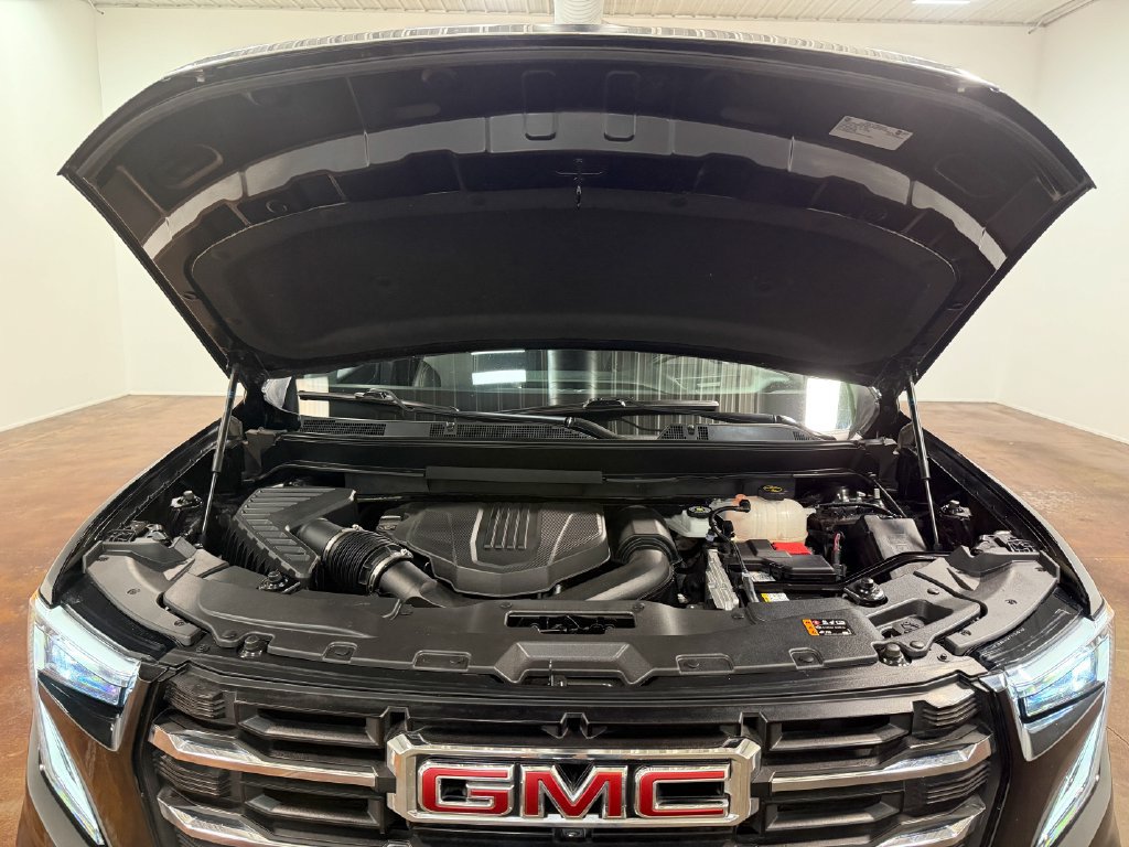 Used 2024 GMC Acadia Elevation AWD/4WD image 87