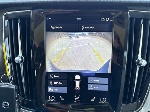 Used 2018 Volvo V90 T5 Cross Country w/ Convenience Package image 23