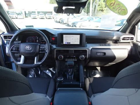 Used 2026 Toyota Tacoma TRD Off-Road AWD/4WD image 23