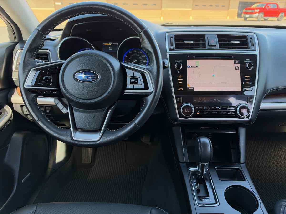 Used 2018 Subaru Outback 3.6R Limited AWD/4WD image 17