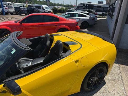 Used 2014 Chevrolet Corvette Stingray Convertible w/ 2LT Preferred Equipment Group RWD image 3