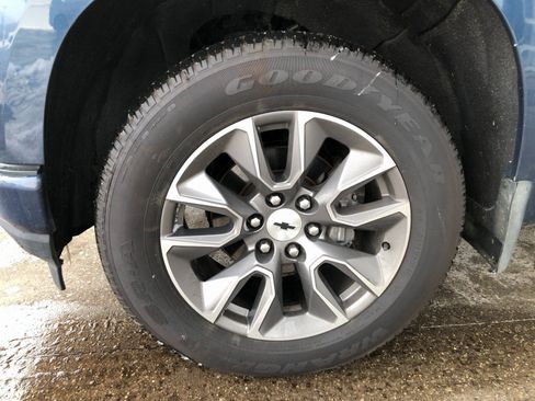 Used 2019 Chevrolet Silverado 1500 RST w/ All-Star Edition image 4