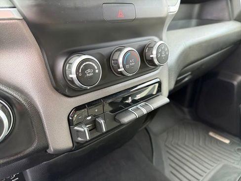 Used 2021 RAM 2500 Big Horn image 22