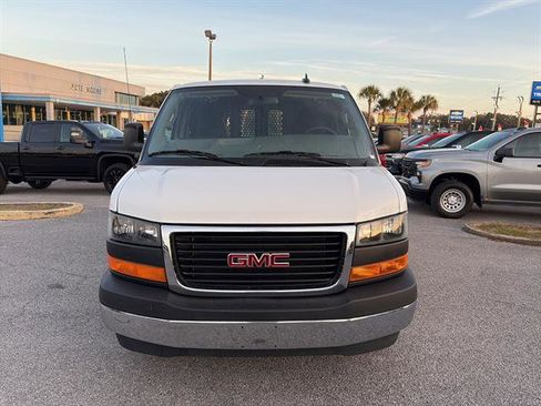 Used 2024 GMC Savana 2500 w/ Driver Convenience Package image 2