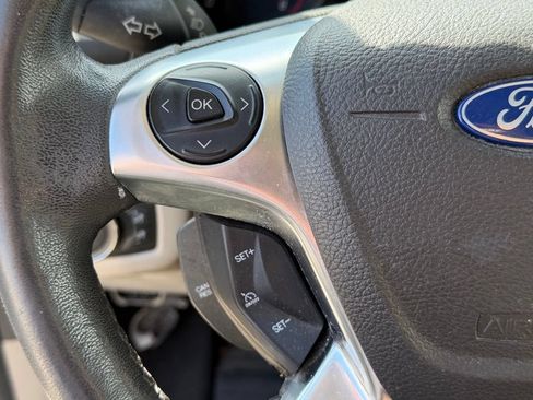 Used 2015 Ford Transit Connect Titanium FWD image 14
