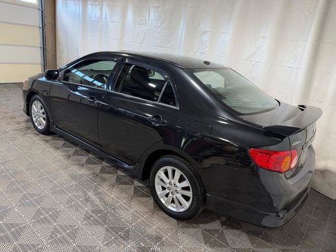 Used 2010 Toyota Corolla S FWD image 4