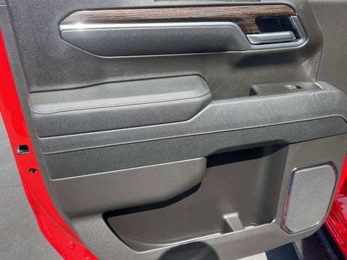 Used 2026 GMC Sierra 1500 Elevation RWD image 25