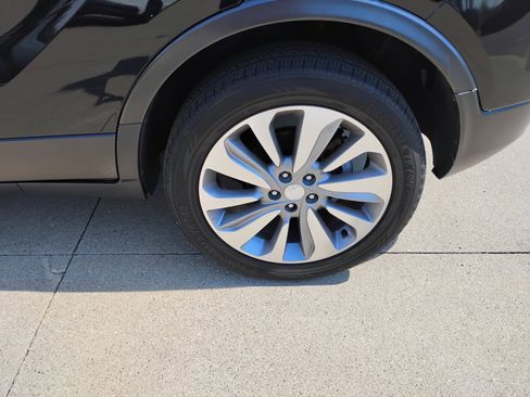 Used 2019 Buick Encore Preferred FWD image 31