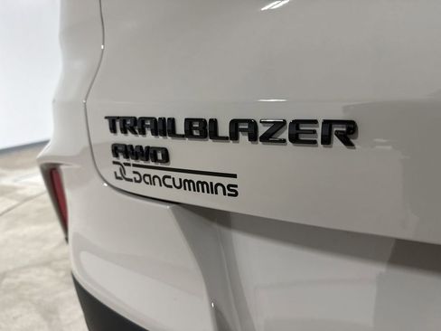 Used 2026 Chevrolet TrailBlazer RS AWD/4WD image 25