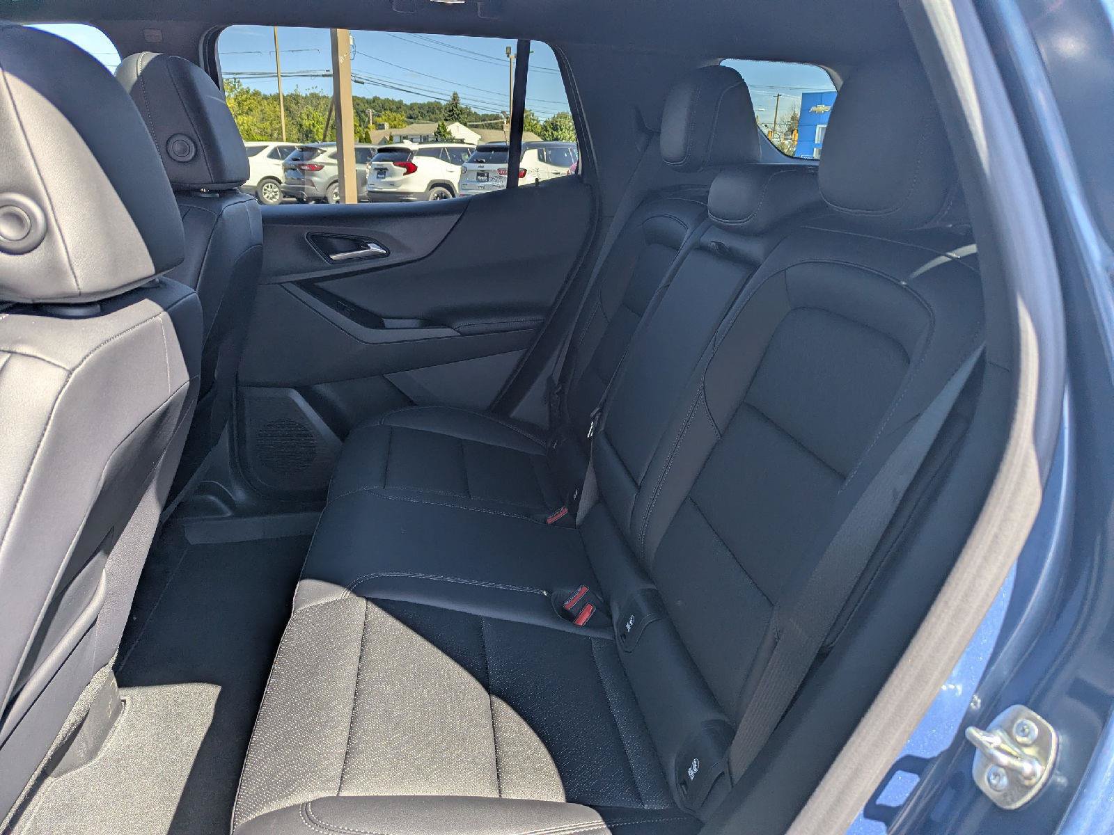 New 2027 Chevrolet Equinox LT w/ Convenience Package II AWD/4WD image 53
