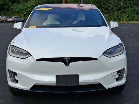 Used 2018 Tesla Model X 75D AWD/4WD image 29