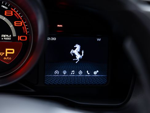 Certified 2022 Ferrari F8 Tributo RWD image 65