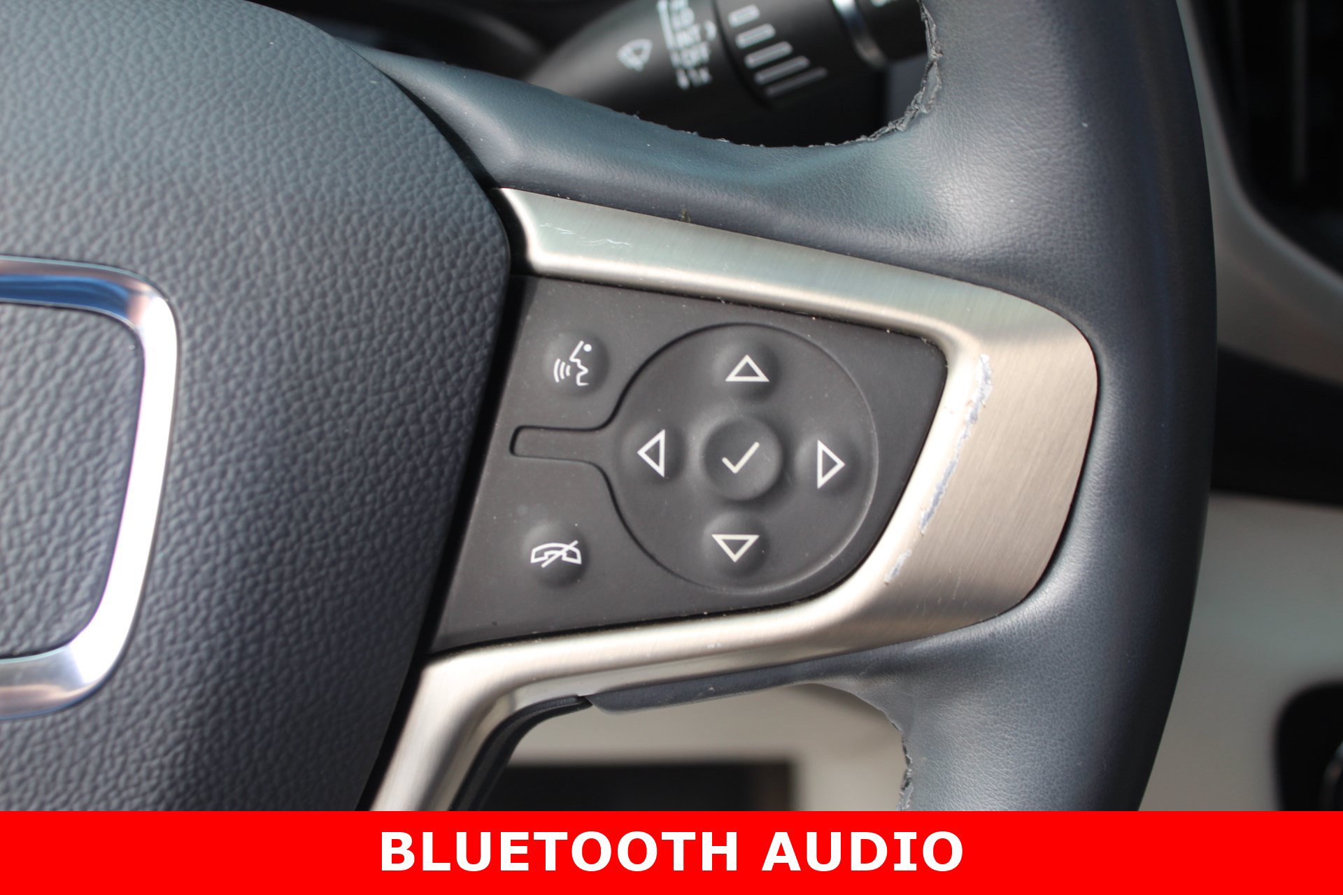 Used 2023 GMC Terrain Denali w/ Black Diamond Edition AWD/4WD image 18