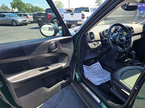 Used 2017 MINI Cooper Countryman FWD image 19