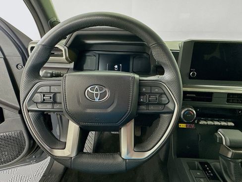 Used 2025 Toyota Tacoma SR5 image 11