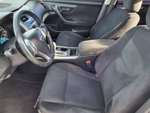 Used 2015 Nissan Altima 2.5 SV image 17