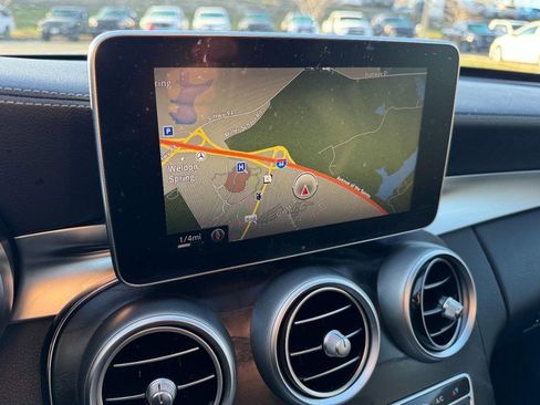 Used 2015 Mercedes-Benz C 300 4MATIC Sedan image 22