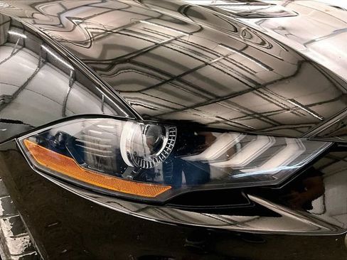 Used 2021 Ford Mustang GT RWD image 27