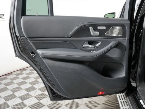 Certified 2025 Mercedes-Benz GLS 63 AMG 4MATIC image 31
