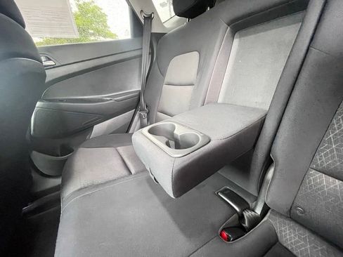 Used 2017 Hyundai Tucson SE AWD/4WD image 16