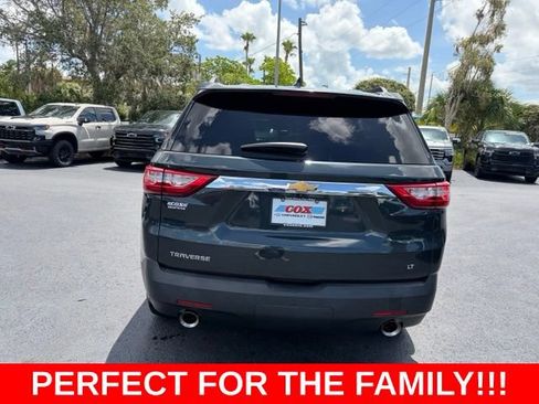 Used 2021 Chevrolet Traverse LT FWD image 5
