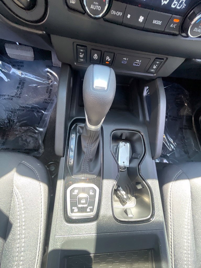 Certified 2026 Nissan Frontier SV w/ SV Convenience Package AWD/4WD image 20