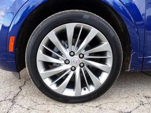 Used 2025 Buick Envision Avenir AWD/4WD image 13