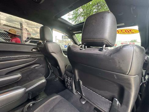 Used 2023 Dodge Durango R/T w/ Hemi Orange Plus Package AWD/4WD image 36
