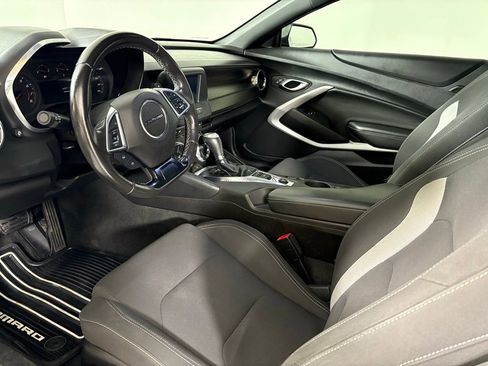 Used 2018 Chevrolet Camaro LT image 22