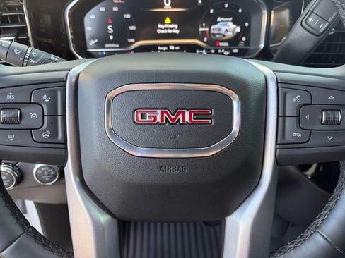 Used 2024 GMC Sierra 1500 Elevation AWD/4WD image 7