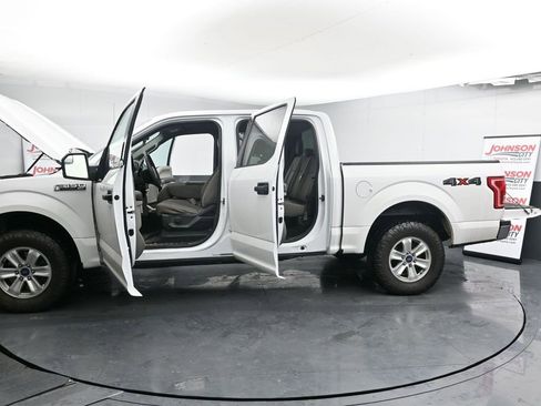 Used 2017 Ford F150 XLT image 28