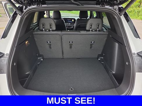 Used 2026 Chevrolet TrailBlazer RS w/ Convenience Package AWD/4WD image 17