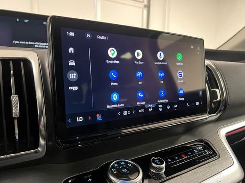 Used 2025 Ford Expedition Max Platinum image 37