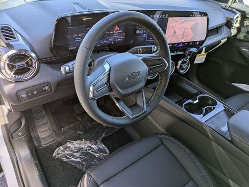 New 2026 Chevrolet Blazer EV LT AWD/4WD image 11