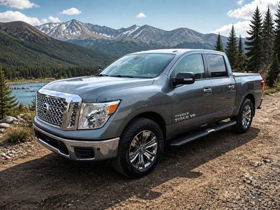 Used 2018 Nissan Titan SV w/ SV Convenience Package