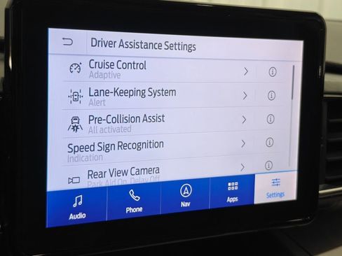 Used 2021 Ford Explorer XLT w/ Equipment Group 202A image 47