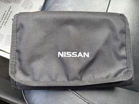 Used 2014 Nissan Armada Platinum w/ 2nd Row Captain Seat Package image 13