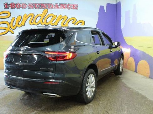Used 2019 Buick Enclave Premium image 8