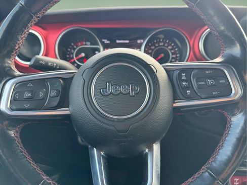Used 2021 Jeep Wrangler Unlimited Rubicon AWD/4WD image 18