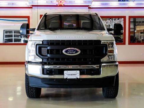 Used 2020 Ford F250 XL w/ Power Equipment Group AWD/4WD image 9