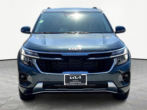 Certified 2024 Kia Seltos EX image 3