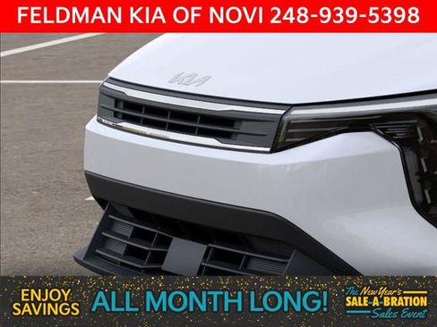 New 2025 Kia K4 LXS image 12