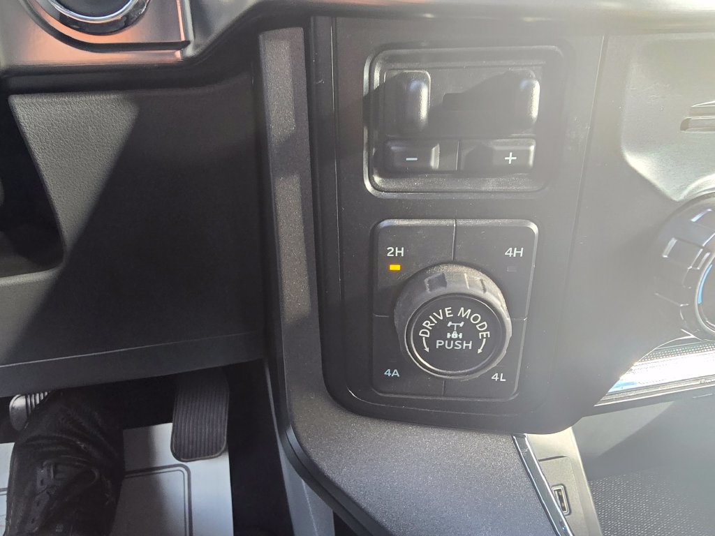 Used 2023 Ford F150 Lariat AWD/4WD image 22