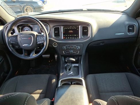 Used 2017 Dodge Charger R/T Scat Pack image 15