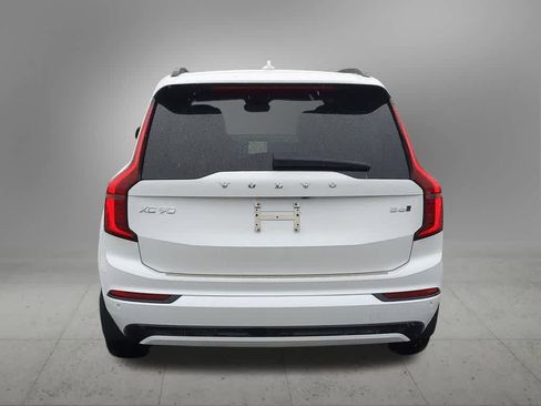 New 2026 Volvo XC90 B6 Ultra w/ Protection Package Premier AWD/4WD image 5