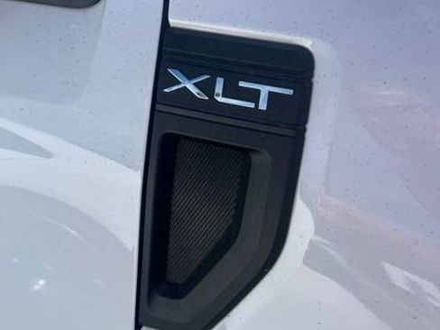 Used 2024 Ford Maverick XLT FWD image 6