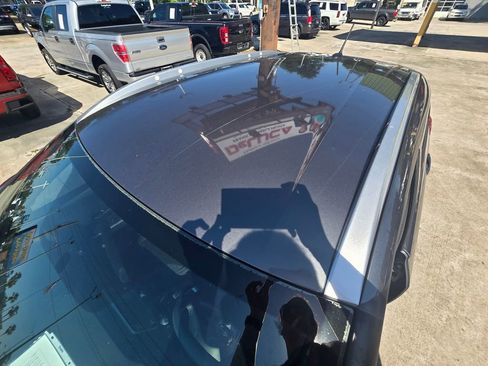 Used 2018 Nissan Kicks SV FWD image 26